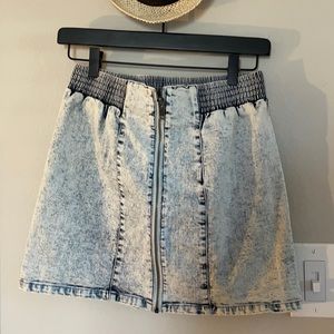 Denim skirt
